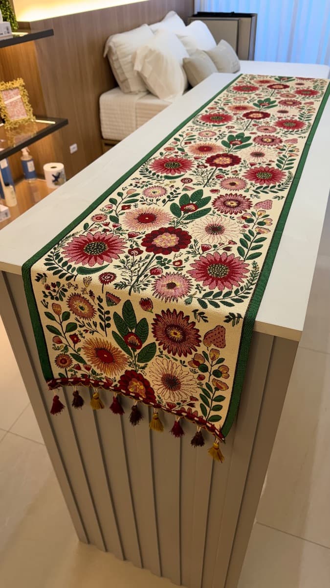 Trilho de Mesa Decorativo - Floral 