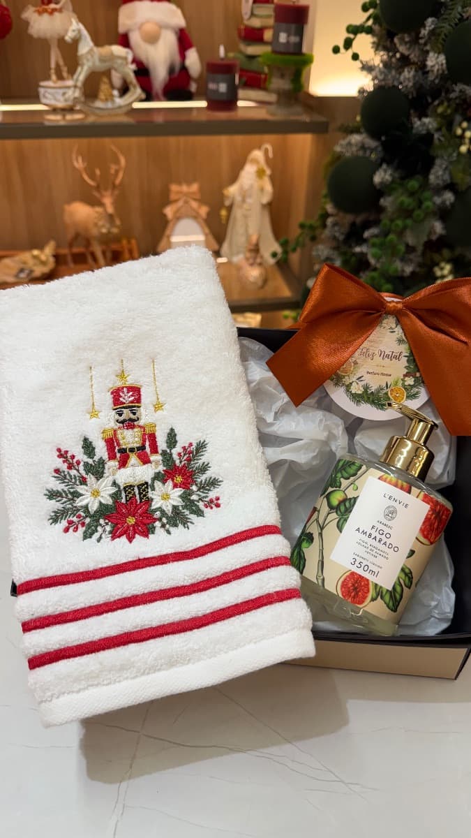 Kit Lavabo Soldadinho com Sabonete Líquido L’Envie