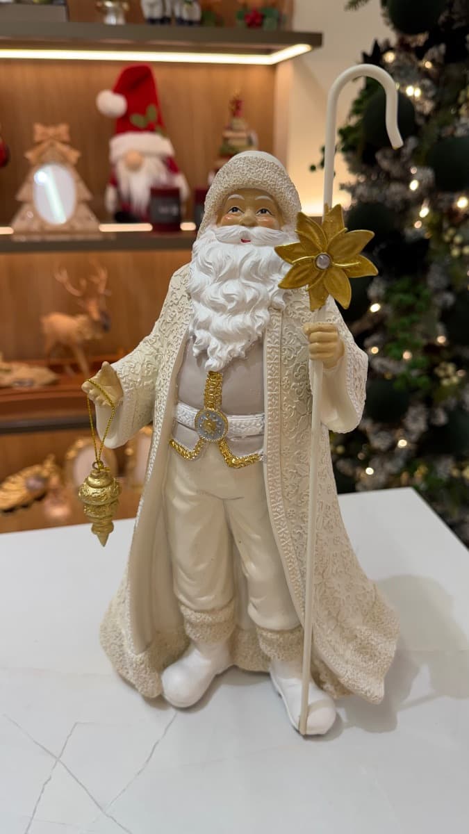 Papai Noel Decorativo Off-White com Detalhes Dourados – 32 cm