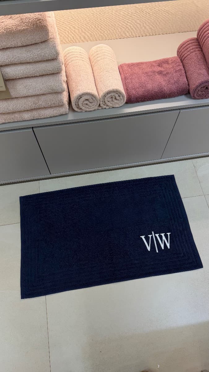 Toalha de Piso Trussardi Linee - Cor Marino