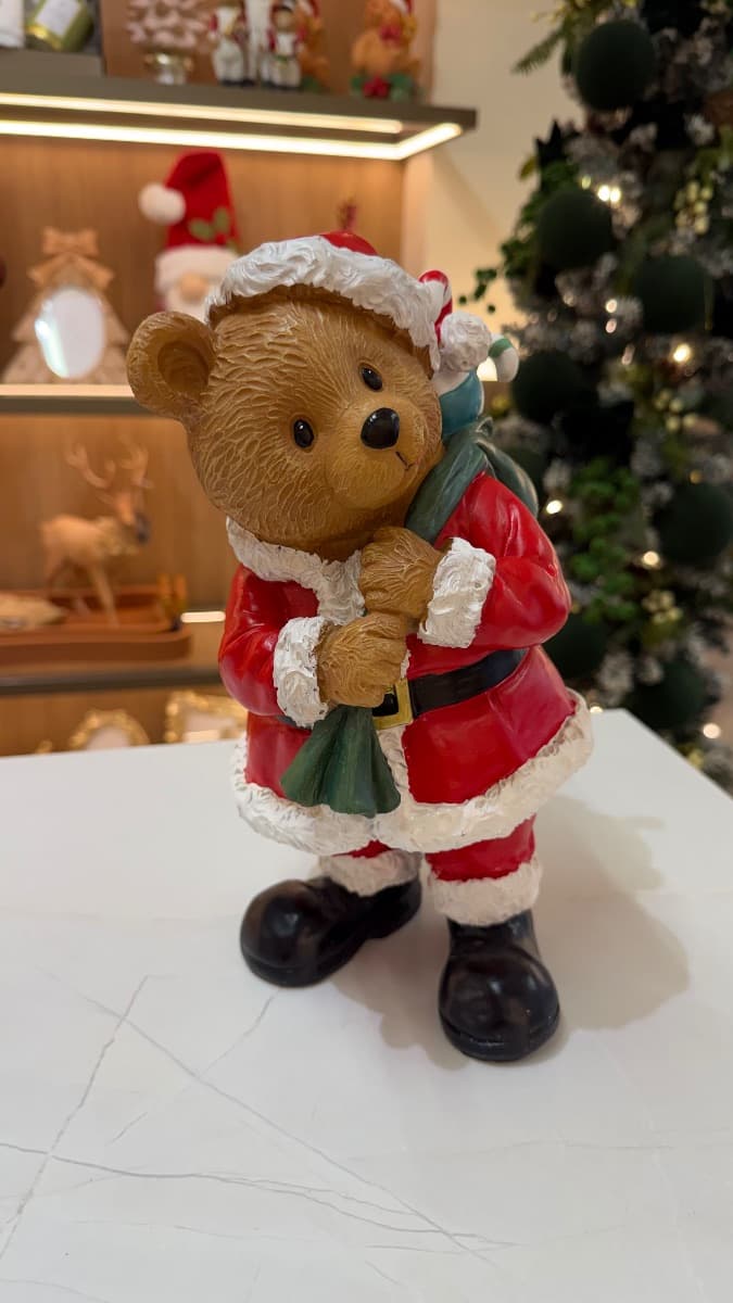Urso Decorativo Natalino com Saco de Presentes — imagem 2