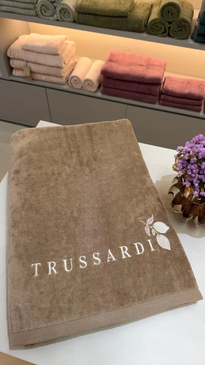 Toalha de Praia Trussardi Limone – Cor Legno — imagem 2