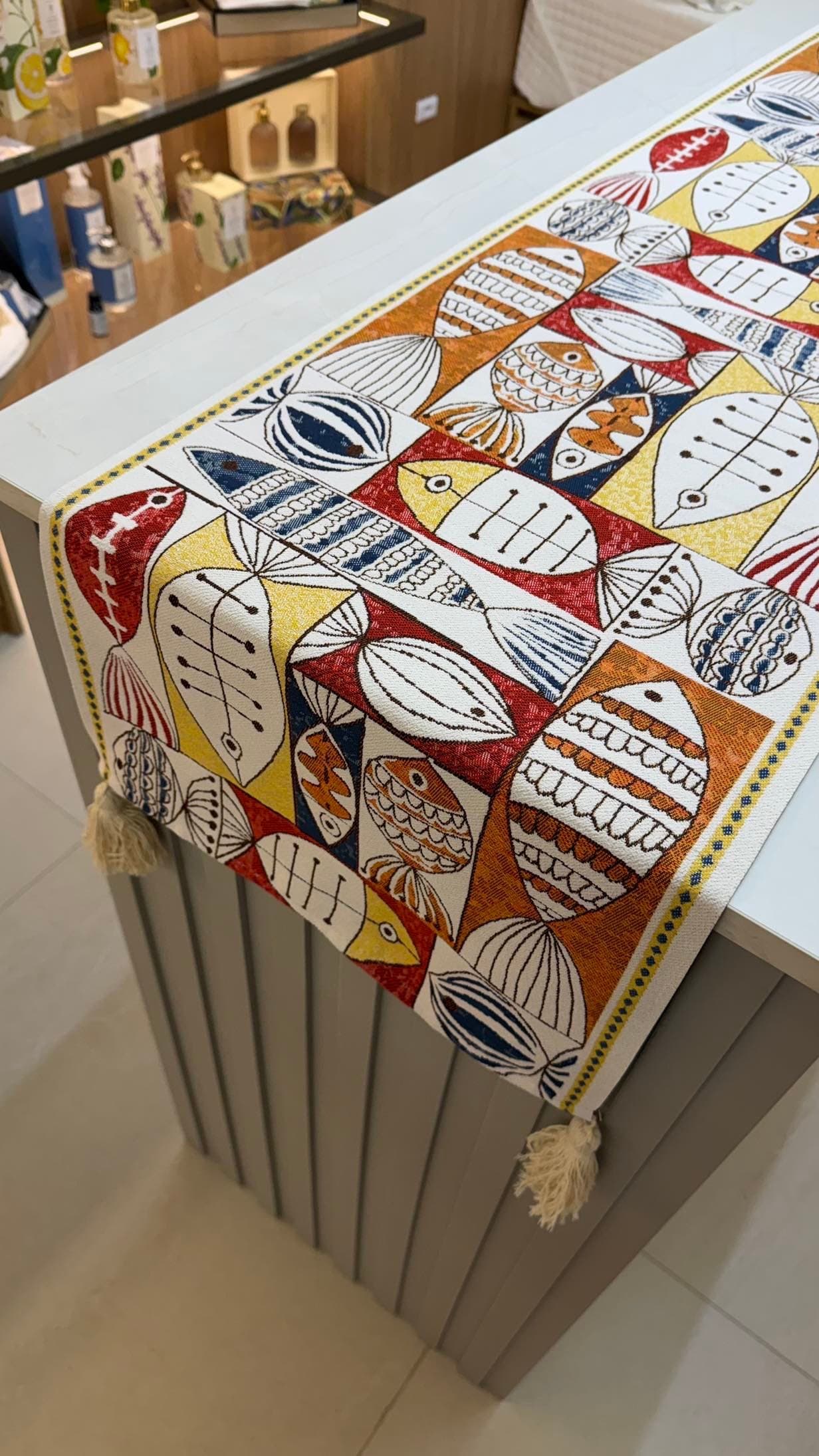 Trilho de Mesa Decorativo – Gobelin Peixe — imagem 1
