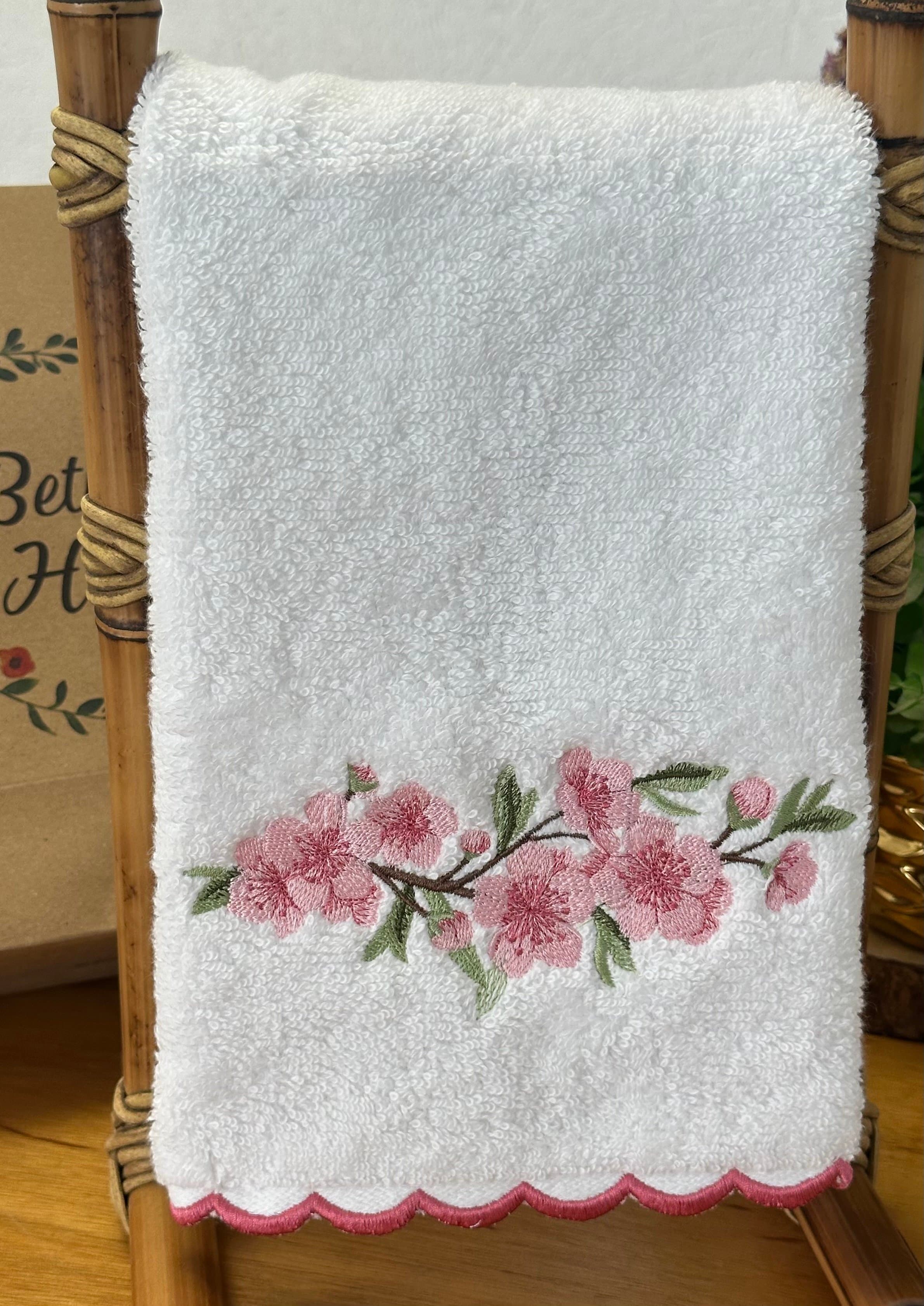 Toalha de Lavabo Trussardi - Flor de Cerejeira