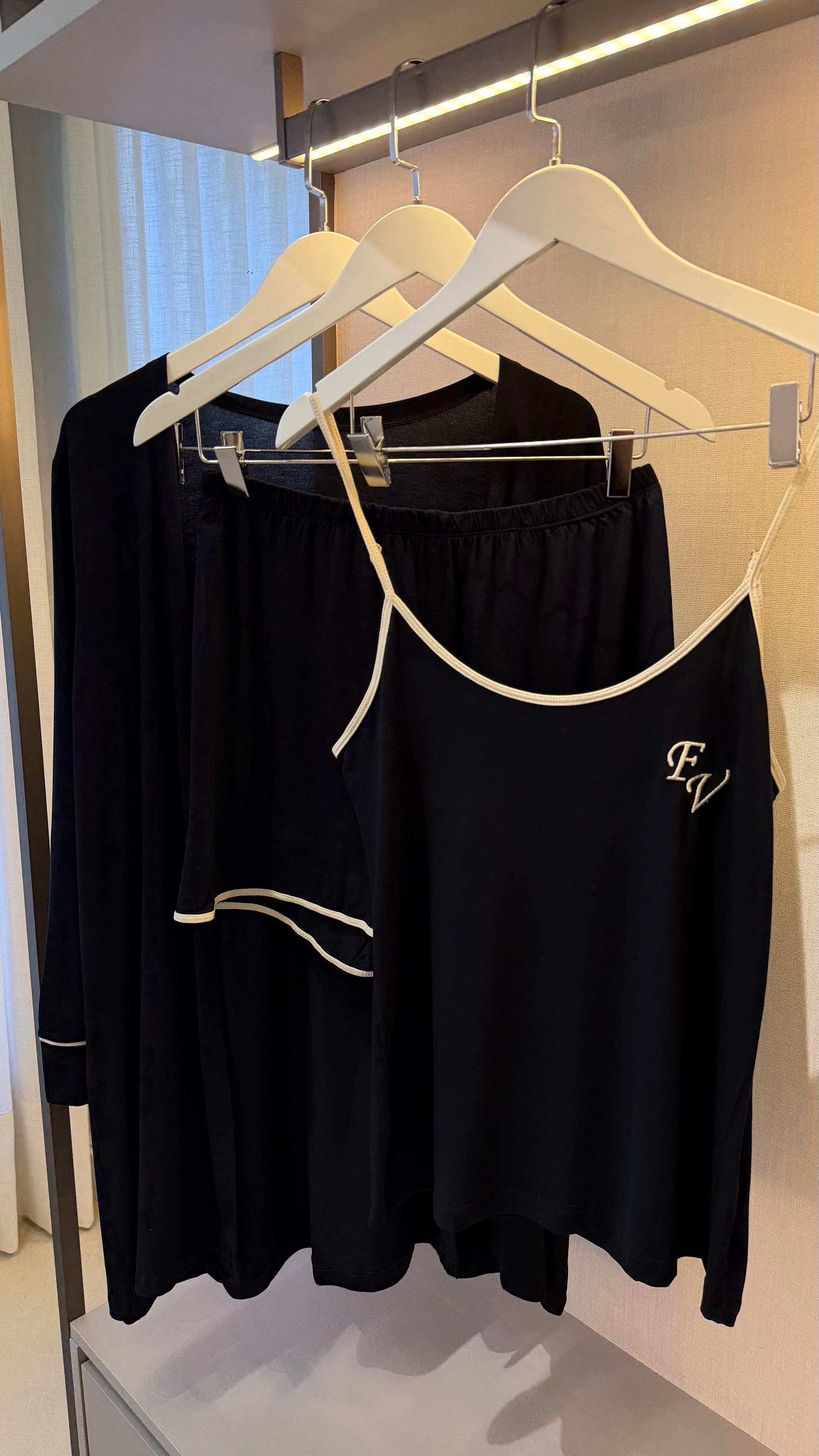 Pijama Trio Elegance - Preto — imagem 1